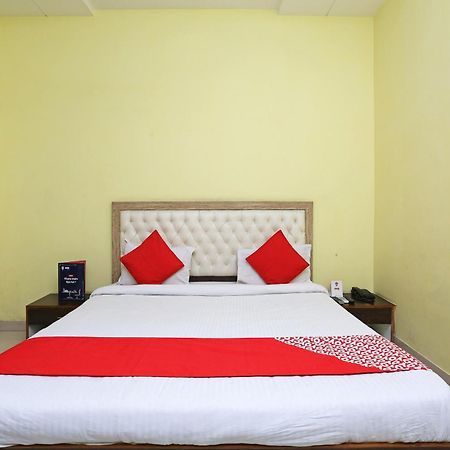 Collection O Hotel Pearl Райпур Екстер'єр фото